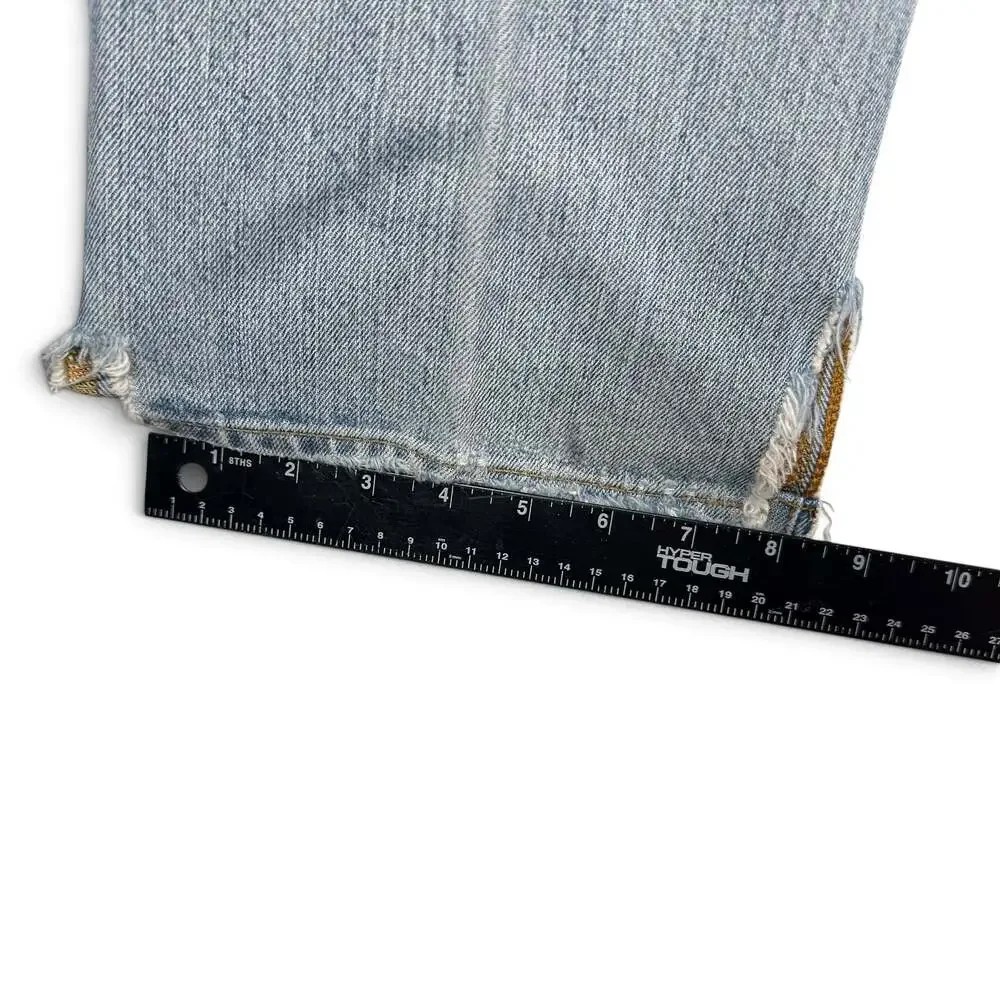 Cinch Light Wash Denim Jeans Size 33x32 Distressed Hem